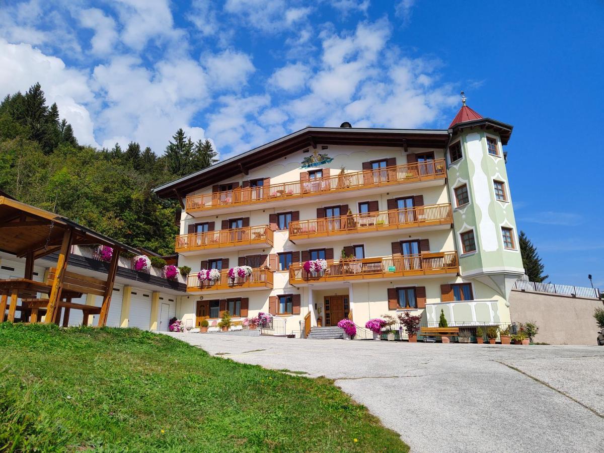 Appartamenti La Val Andalo Exterior photo