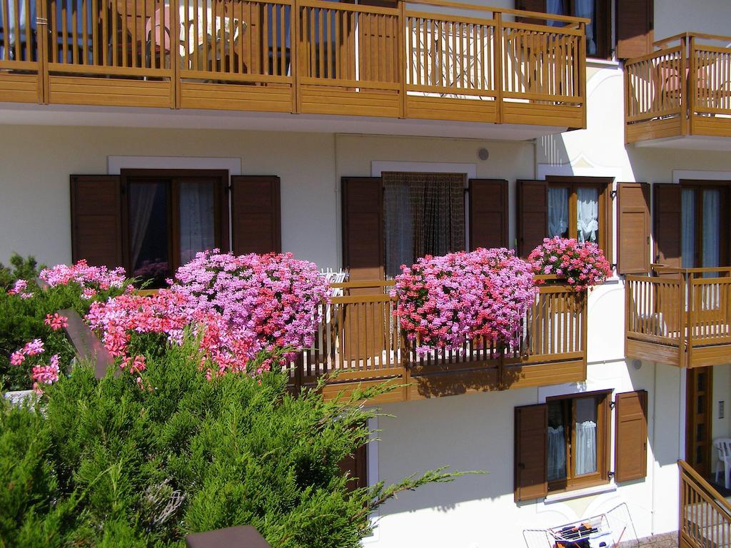 Appartamenti La Val Andalo Exterior photo